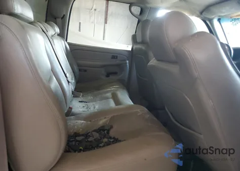 2004 Chevrolet Silverado K2500 Heavy Duty from USA, damaged, VIN 1GCHK23114F122852